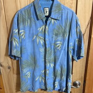 Jamaica Jaxx Blue and Green Leaf Print Men's Shirt